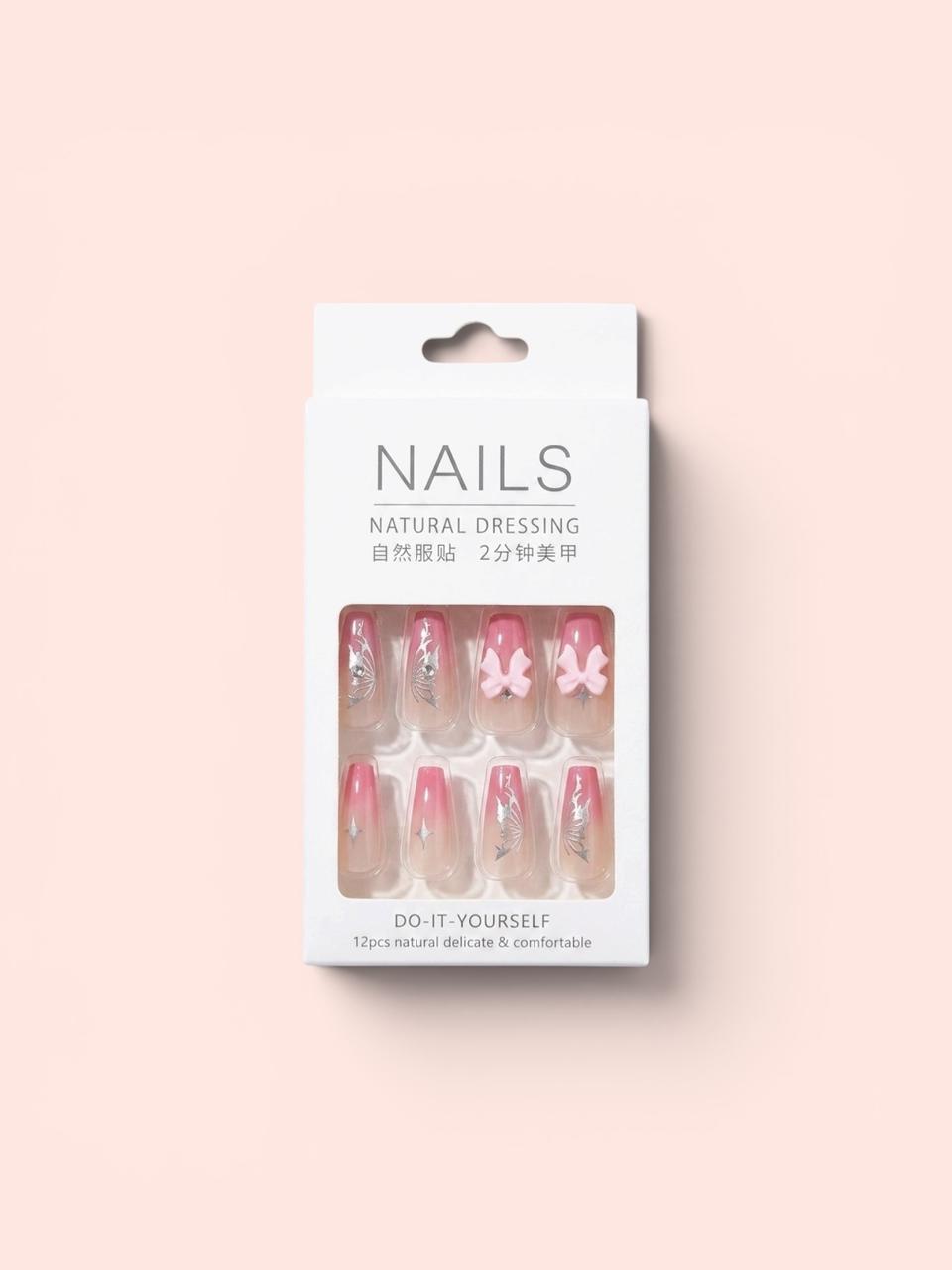 False Nails